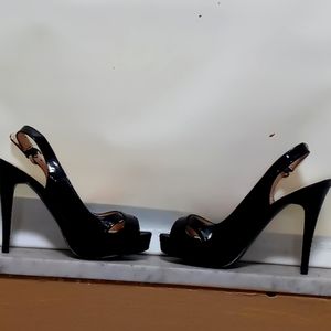 Guess heels
